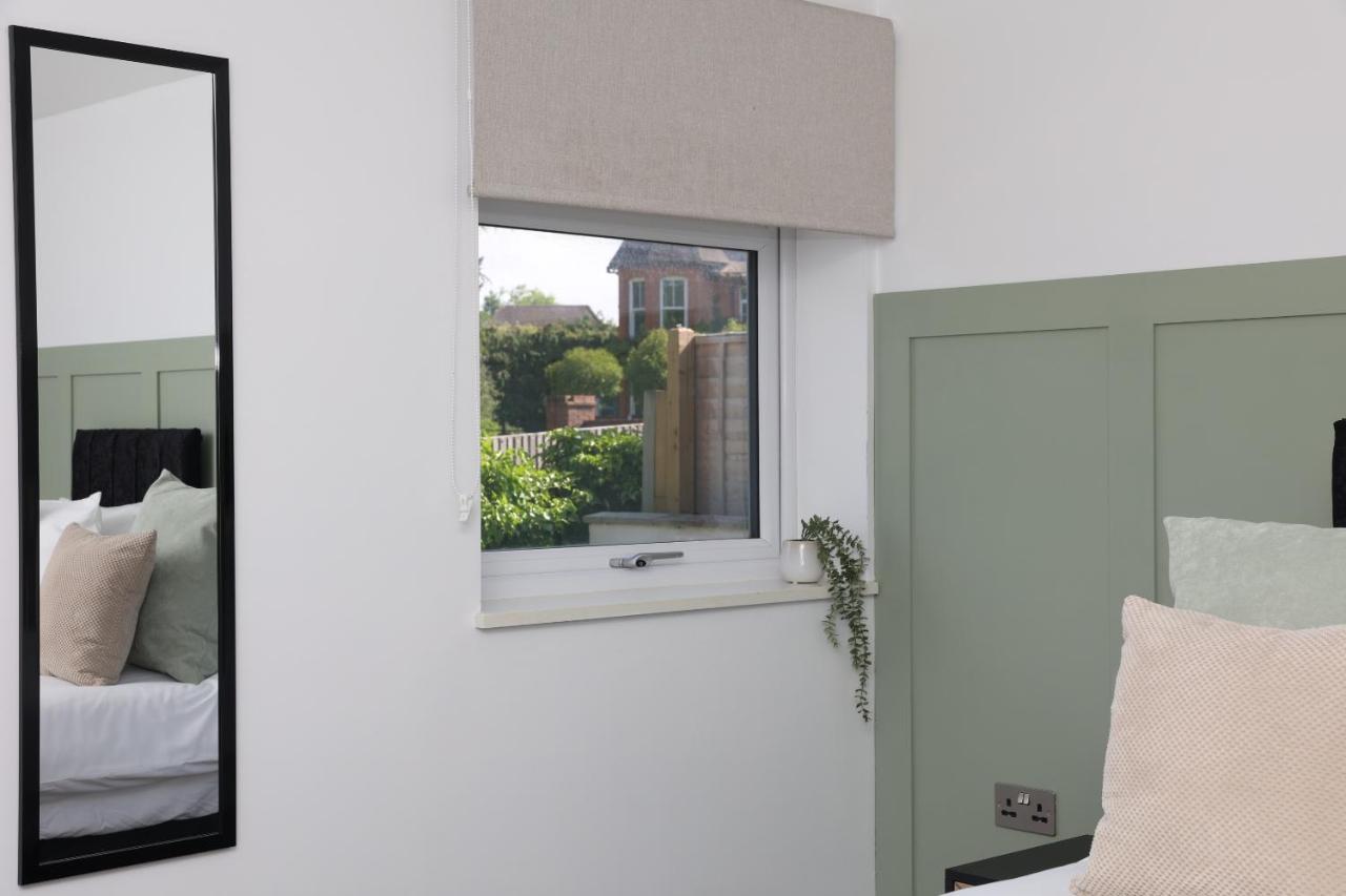 Ferienwohnung Watford Luxury 1 Bed Flat - Free Parking Exterior foto